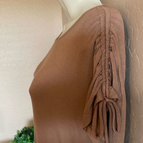 Tahari knit top w/ ties size M There are a few light spots on front see picture. - Picture 2 of 4